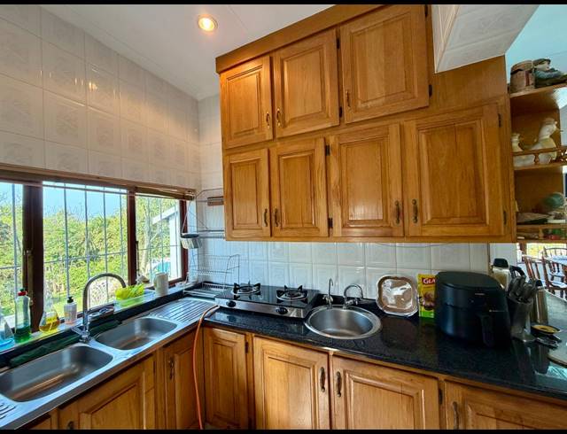 4 BEDROOM FREEHOLD FOR SALE IN RAMSGATE